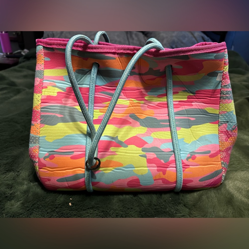 Neoprene bag